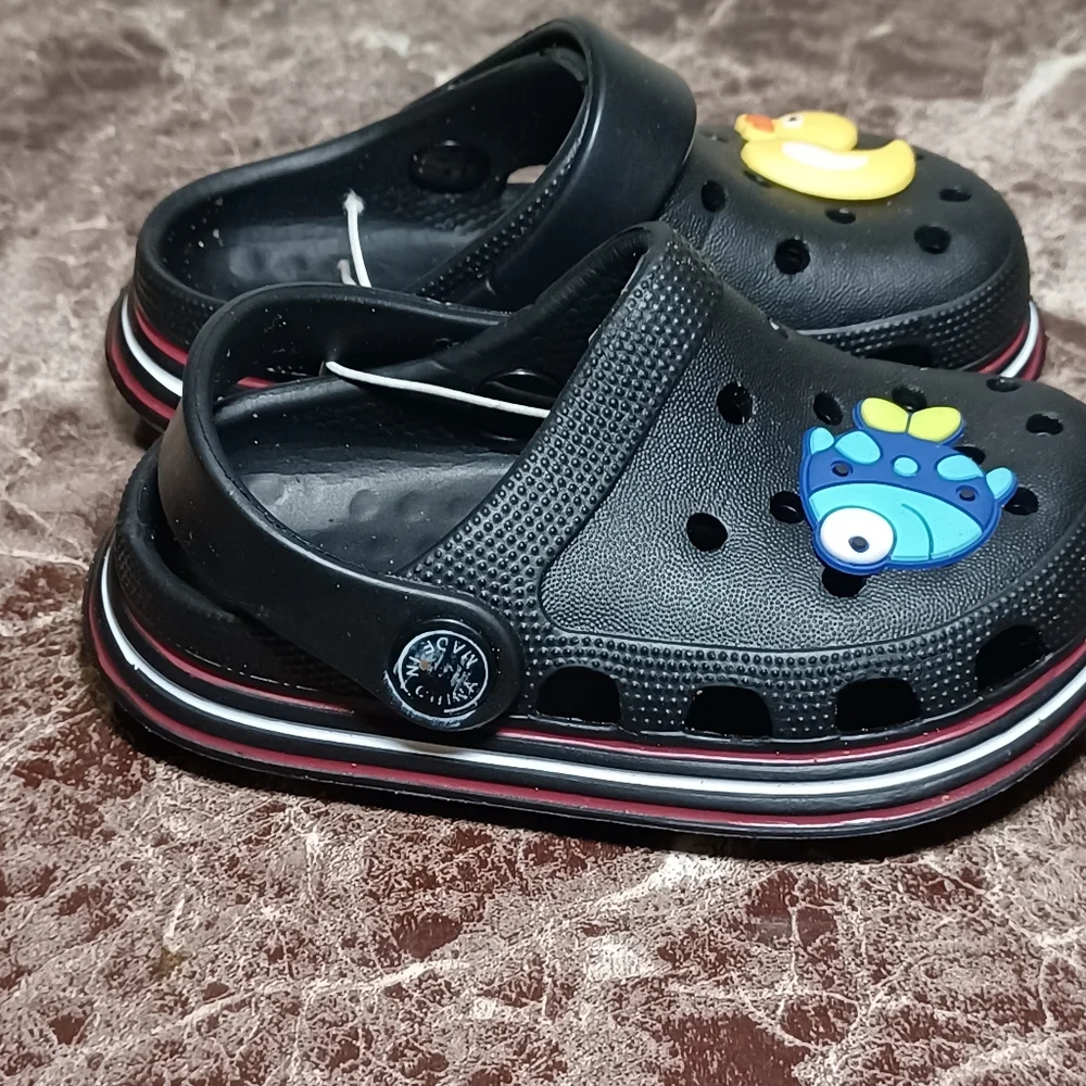 Casazoe Toddler Kids Boys Girls Cute Garden Water Clogs Sandals Slip On Shoes - Picture 4 of 5